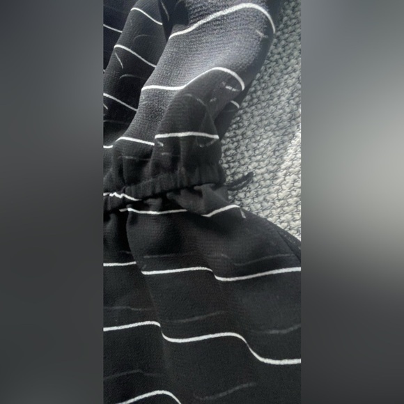 Kensie Black and White Dolman Sleeve Mini Dress - Picture 16 of 16